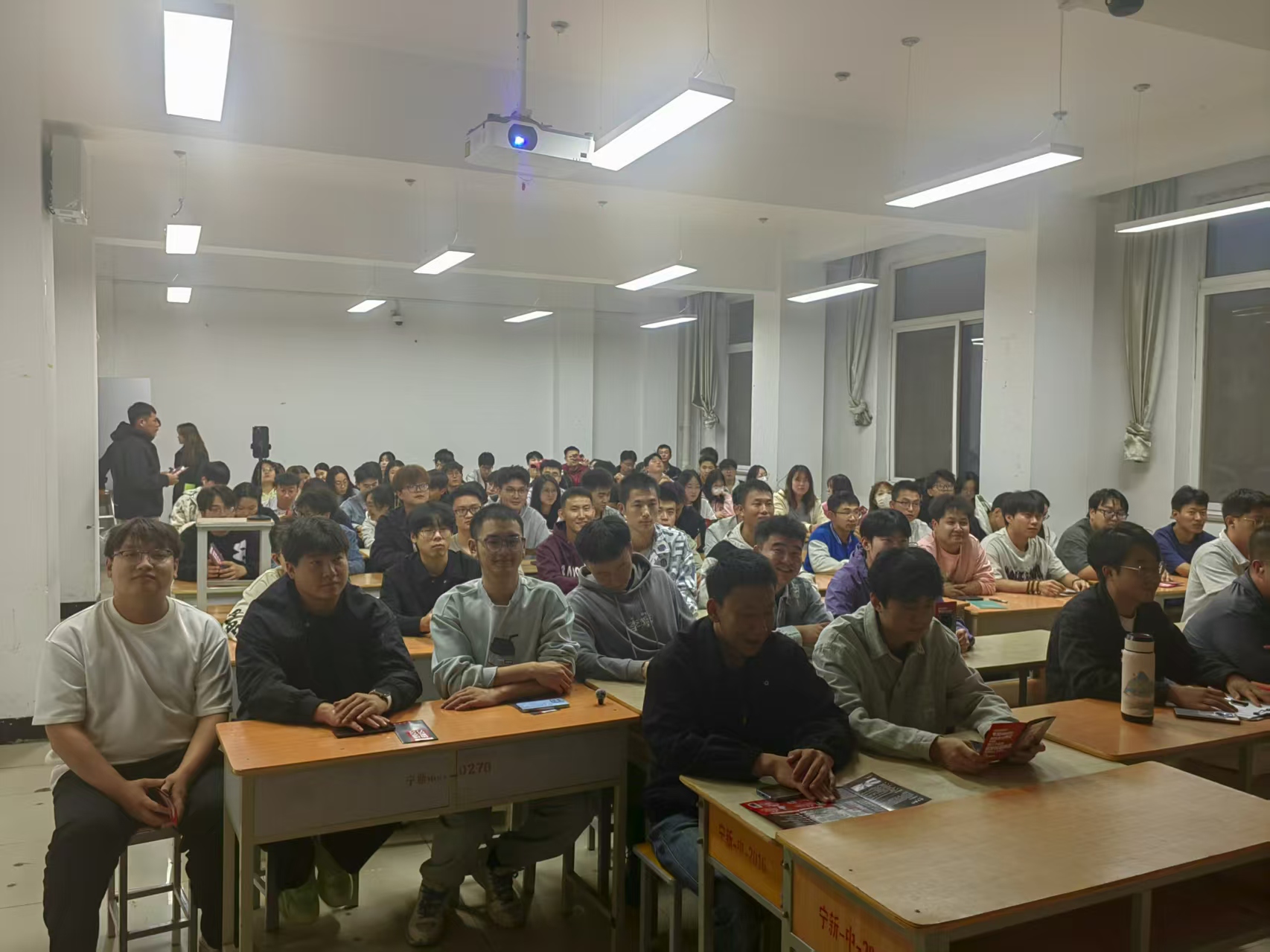 图二.jpg