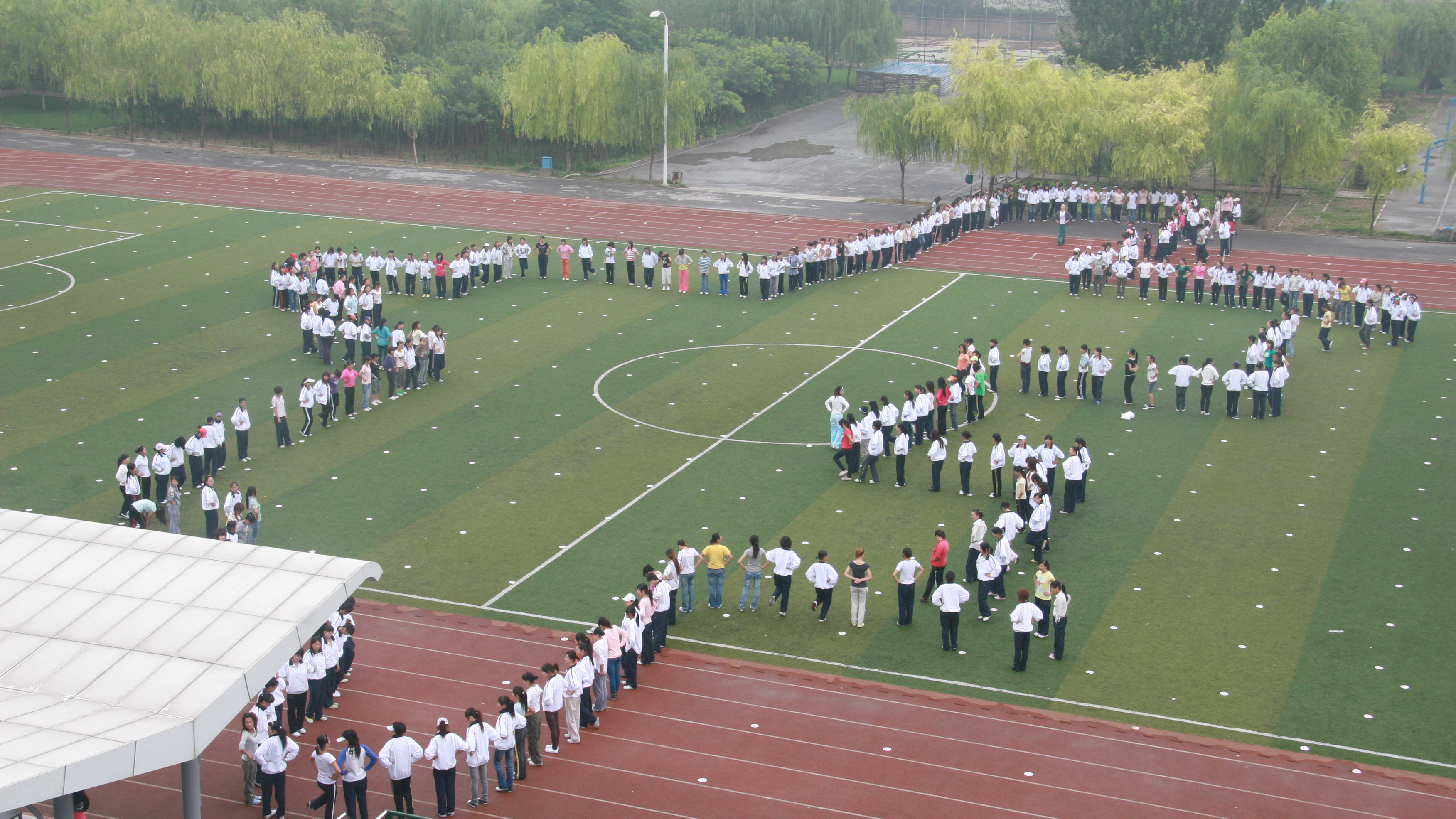 2008年庆祝自治区成立50大庆排练现场1.jpg