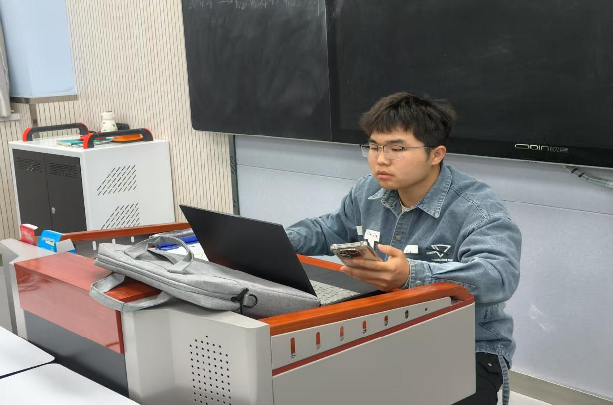 图片2.jpg