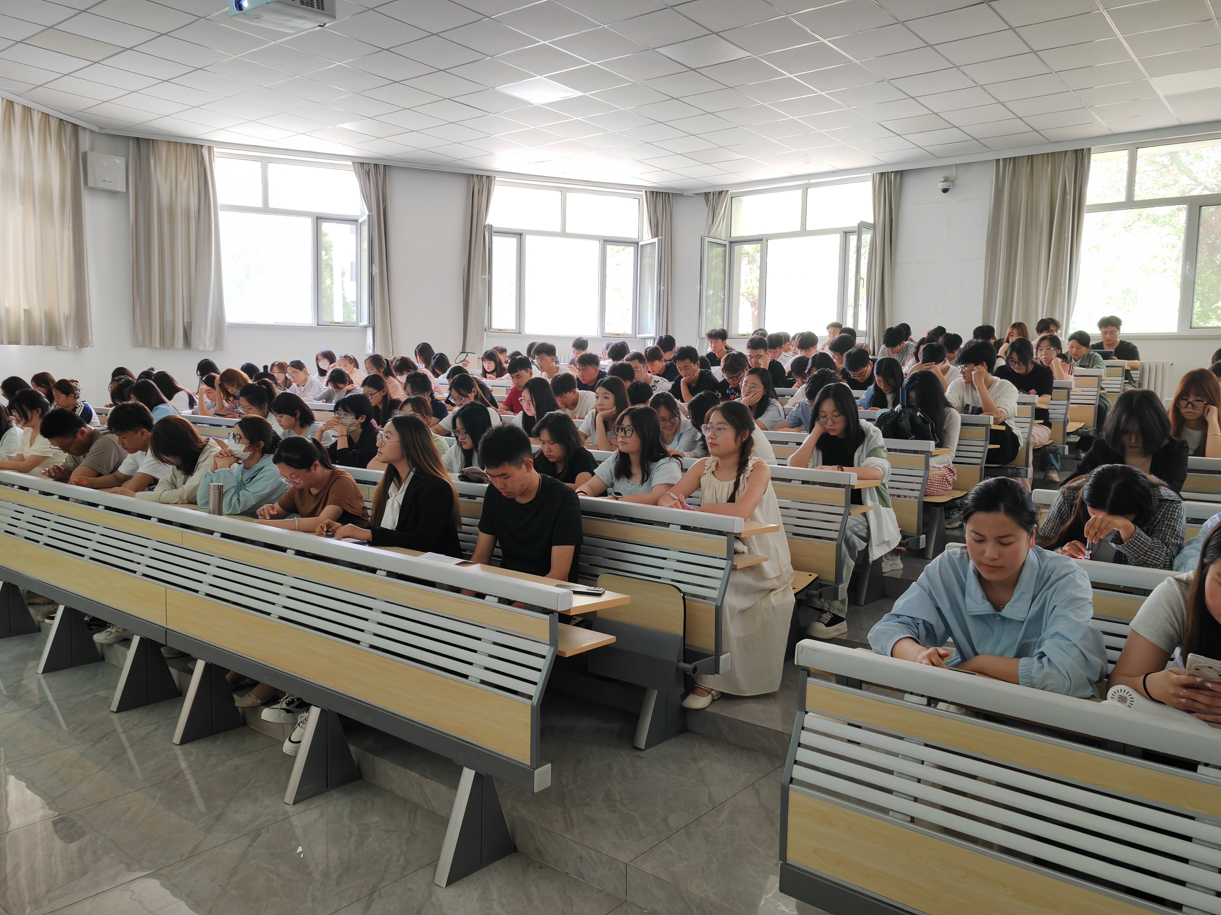 图片5.jpg