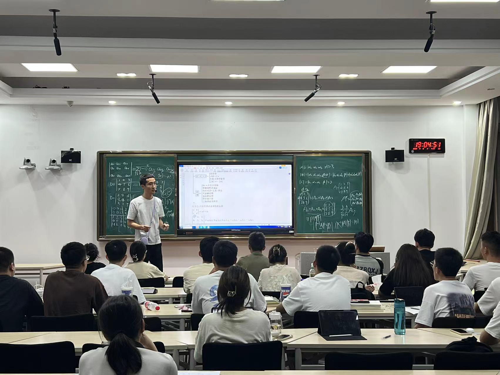 图3.jpg