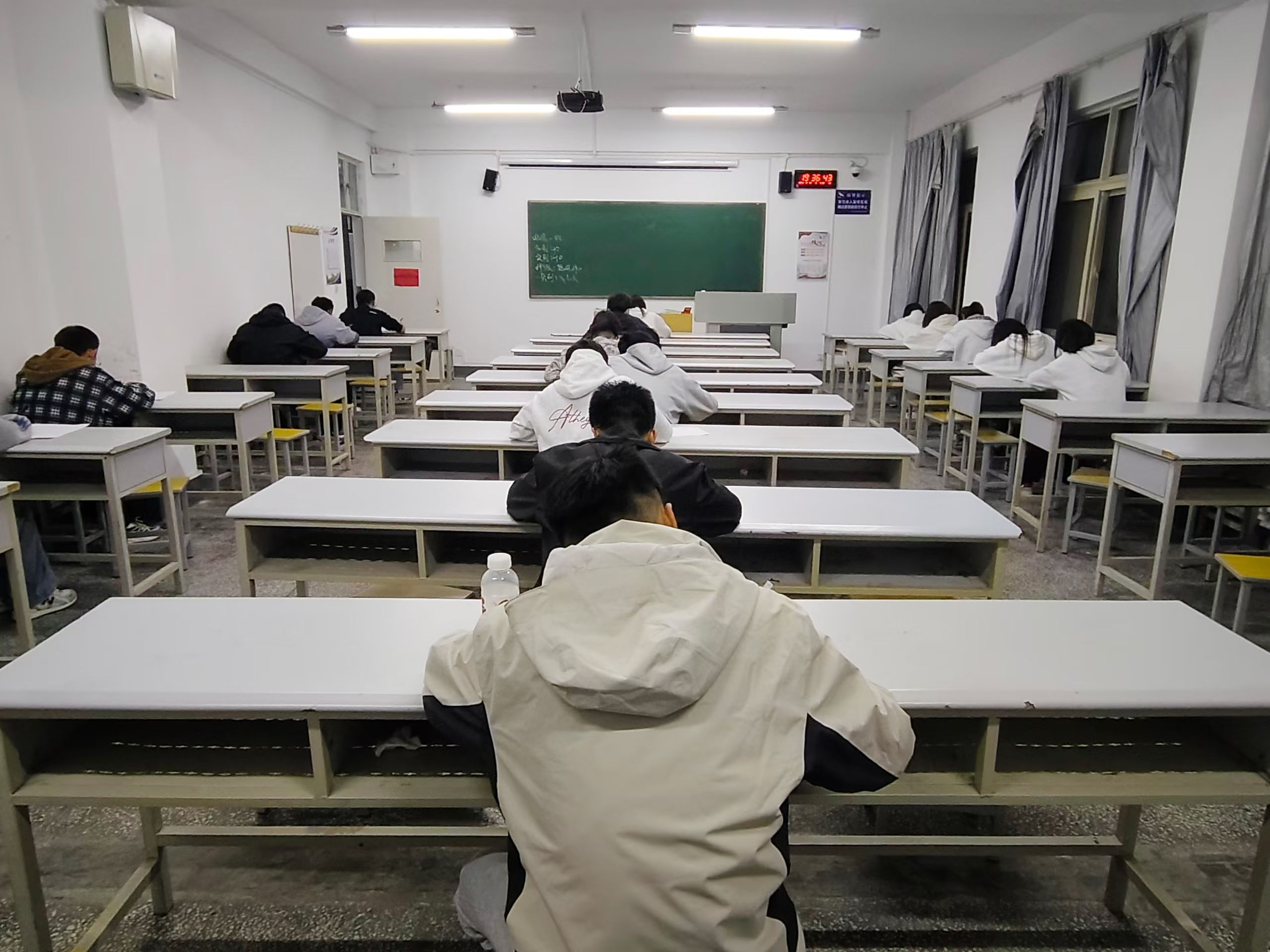 图一.jpg