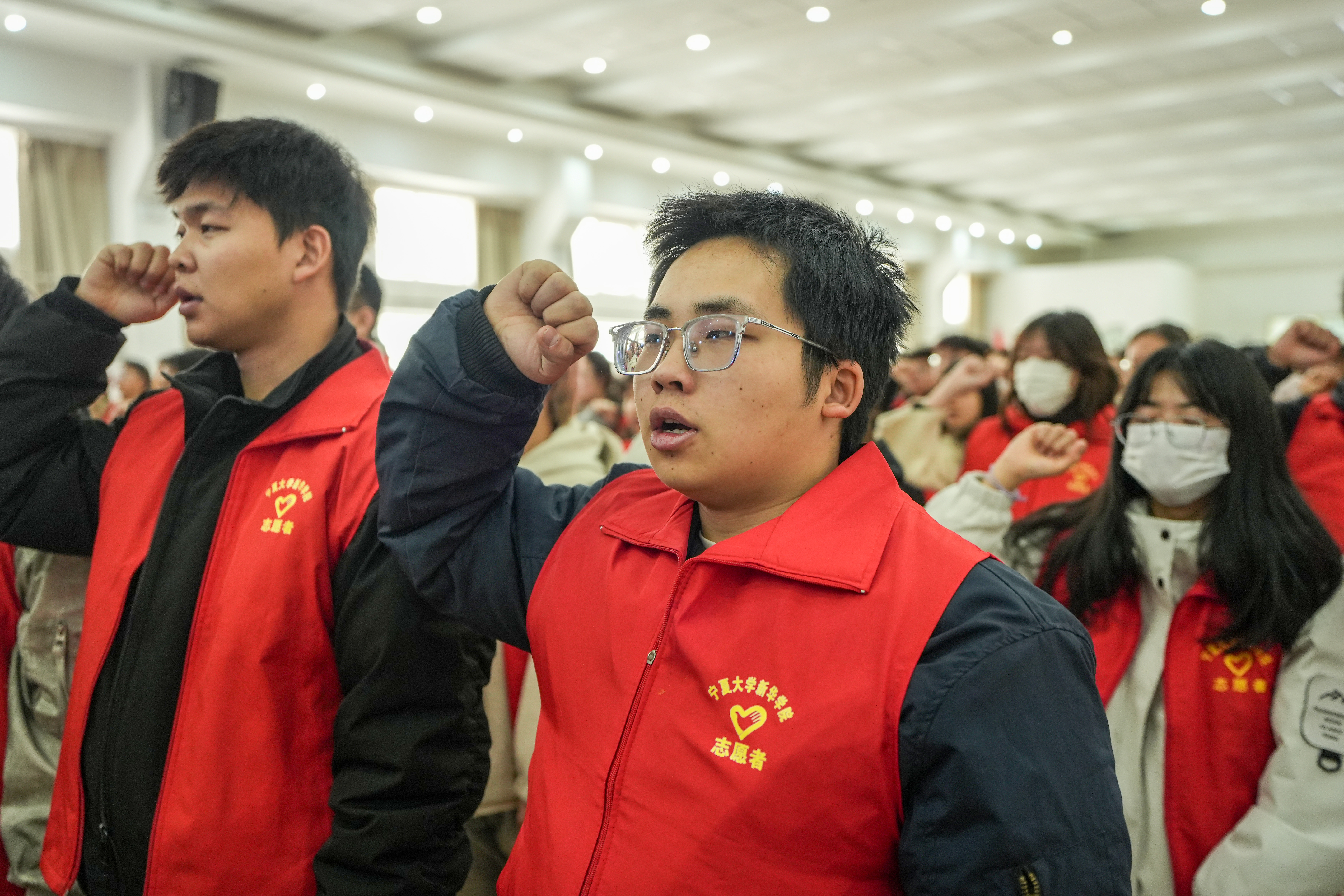 图片六.jpg 图片六.jpg