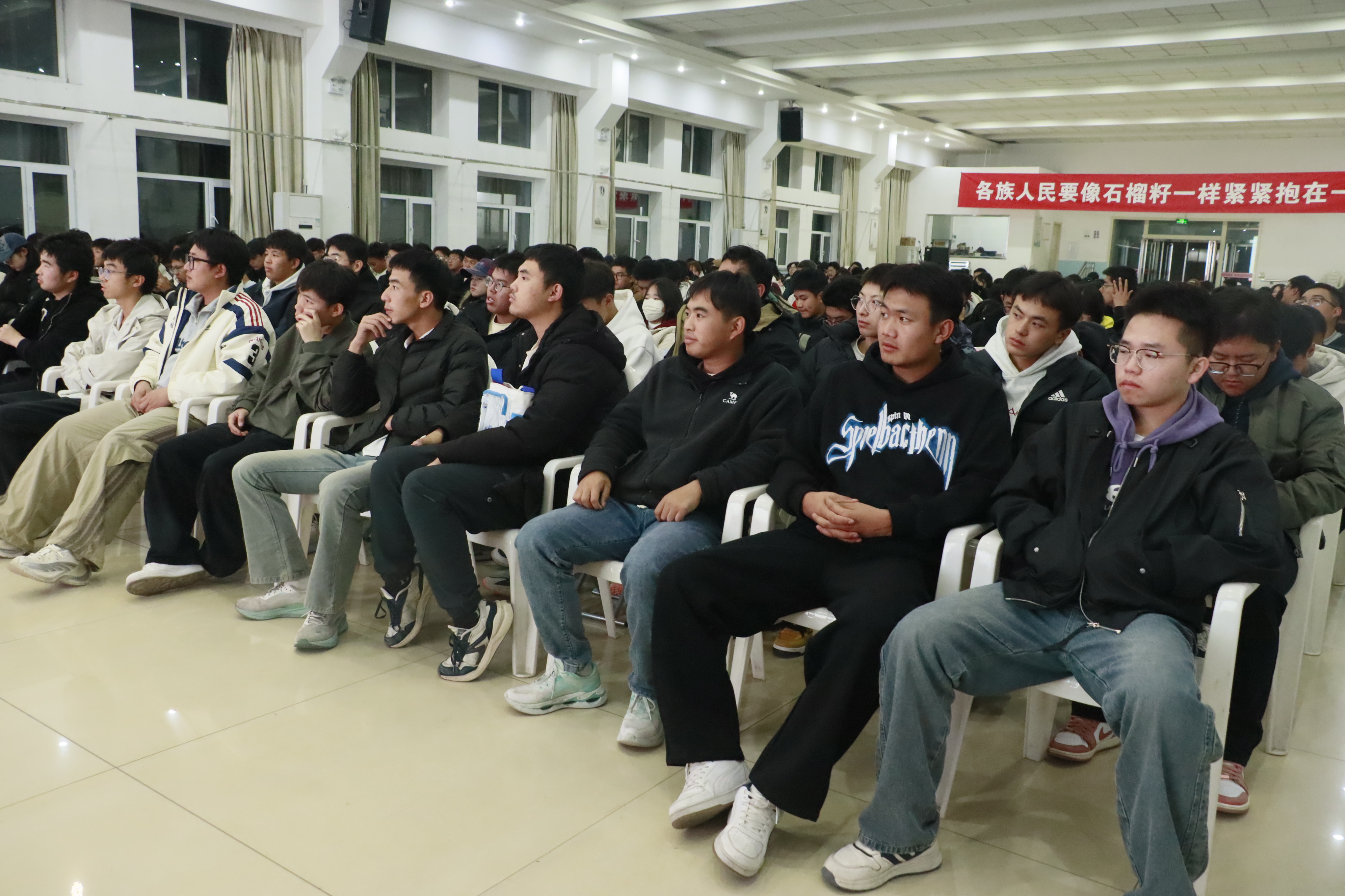 图片三.jpg