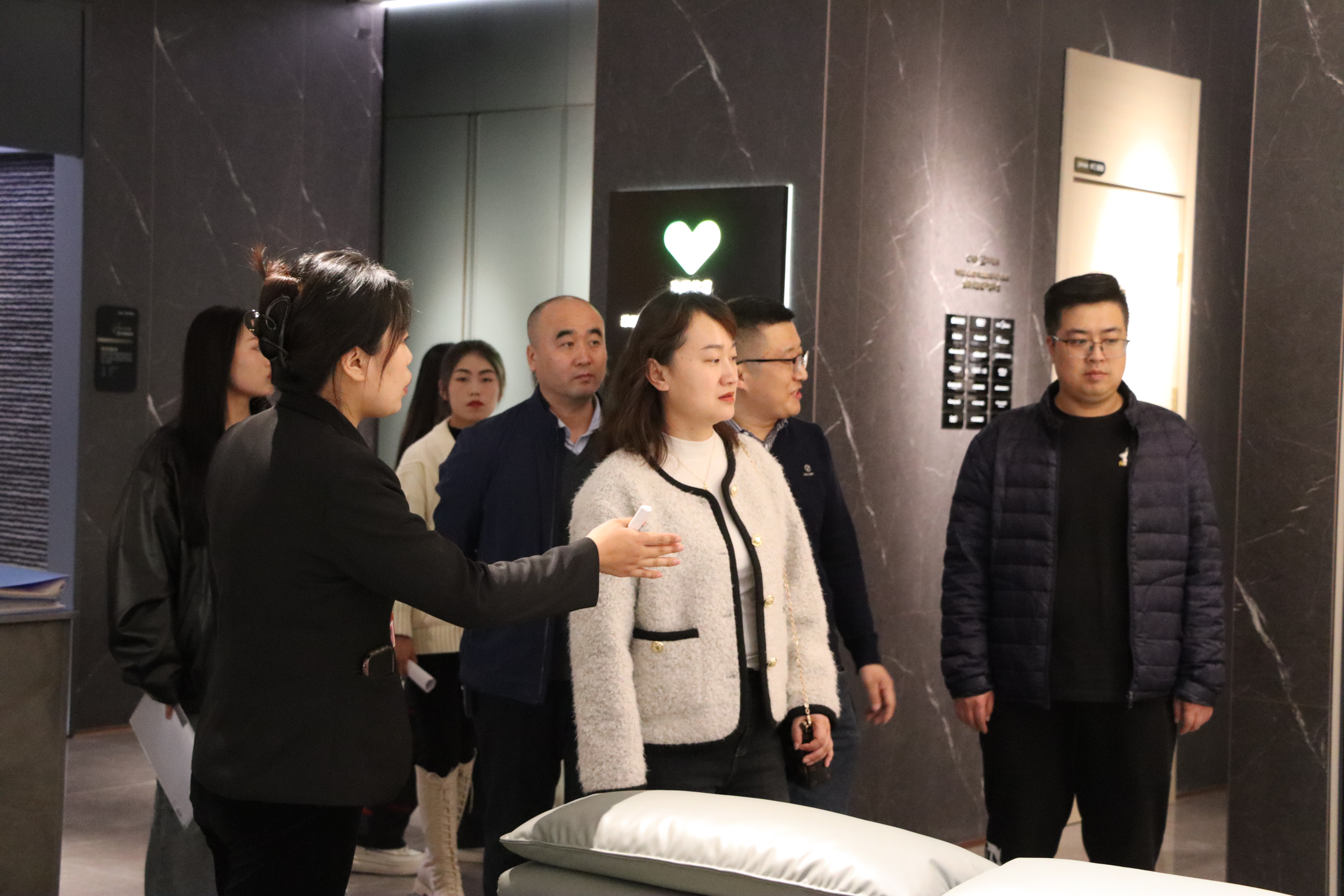 图片五.JPG