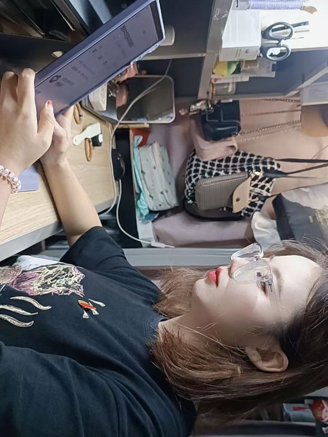 图片三.jpg