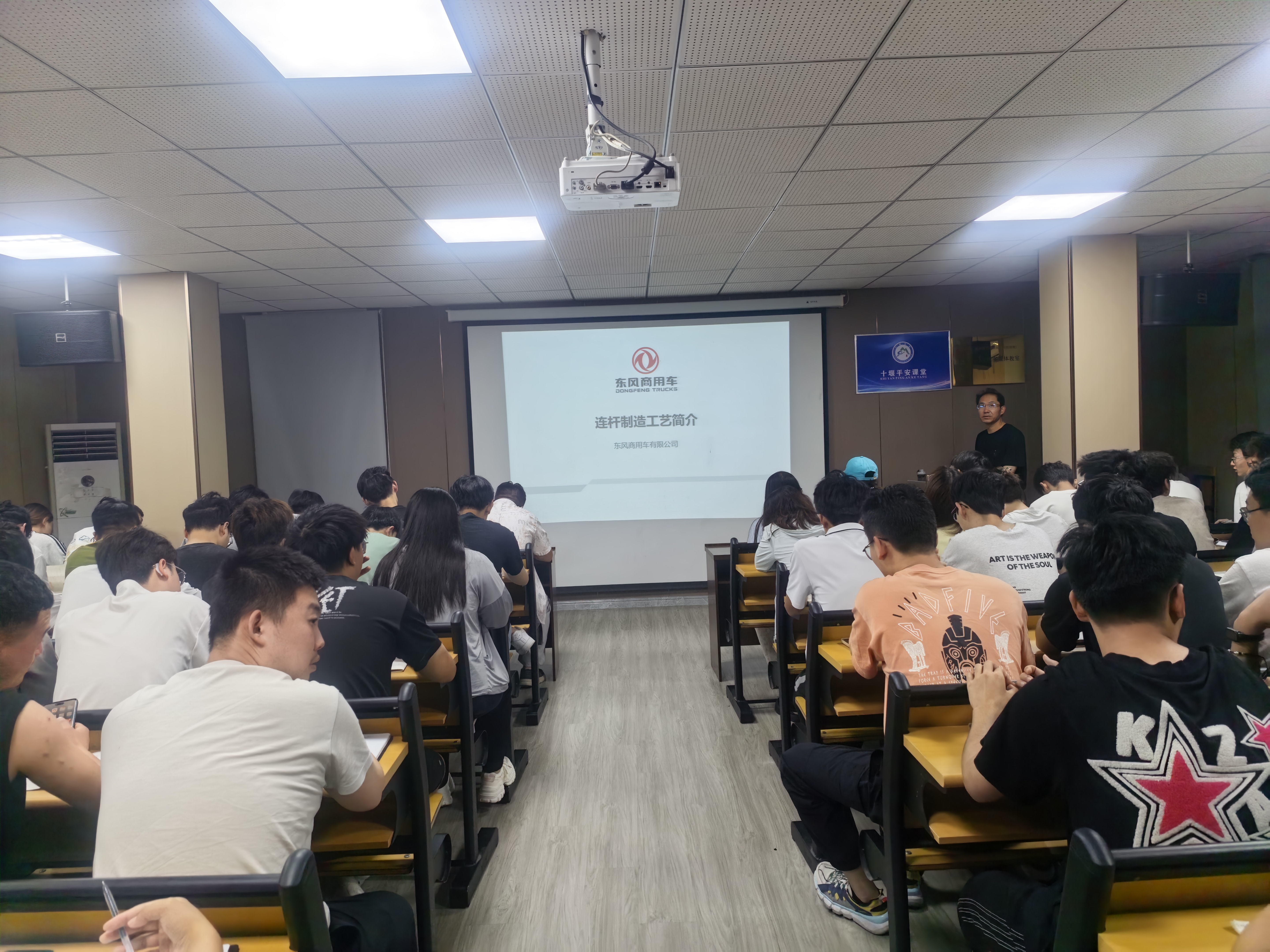 微信图片_20260615091047_260_13.jpg 微信图片_20260615091047_260_13.jpg