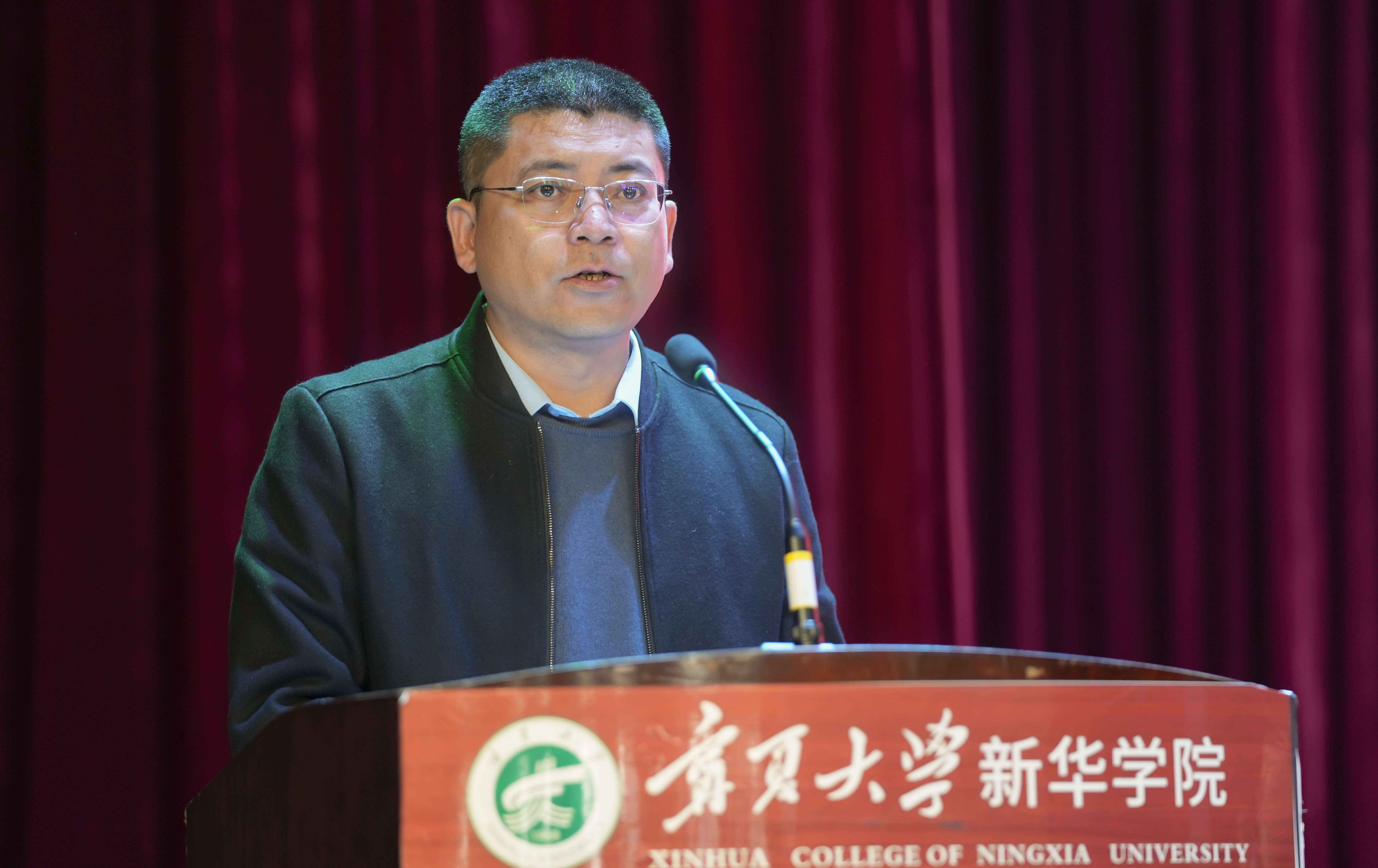 马小军.jpg