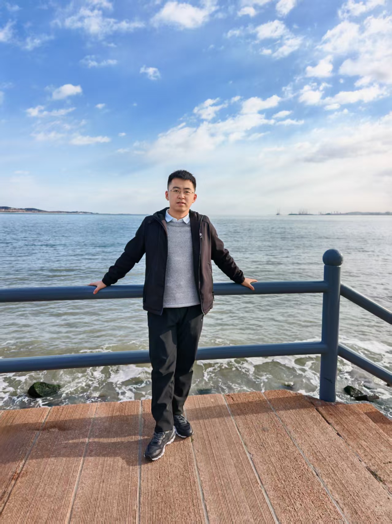 朱东升个人照.jpg 朱东升个人照.jpg