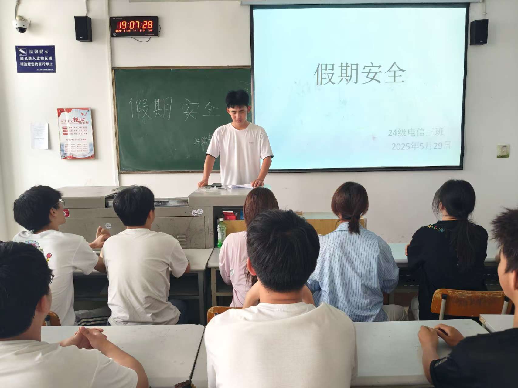 图一.jpg