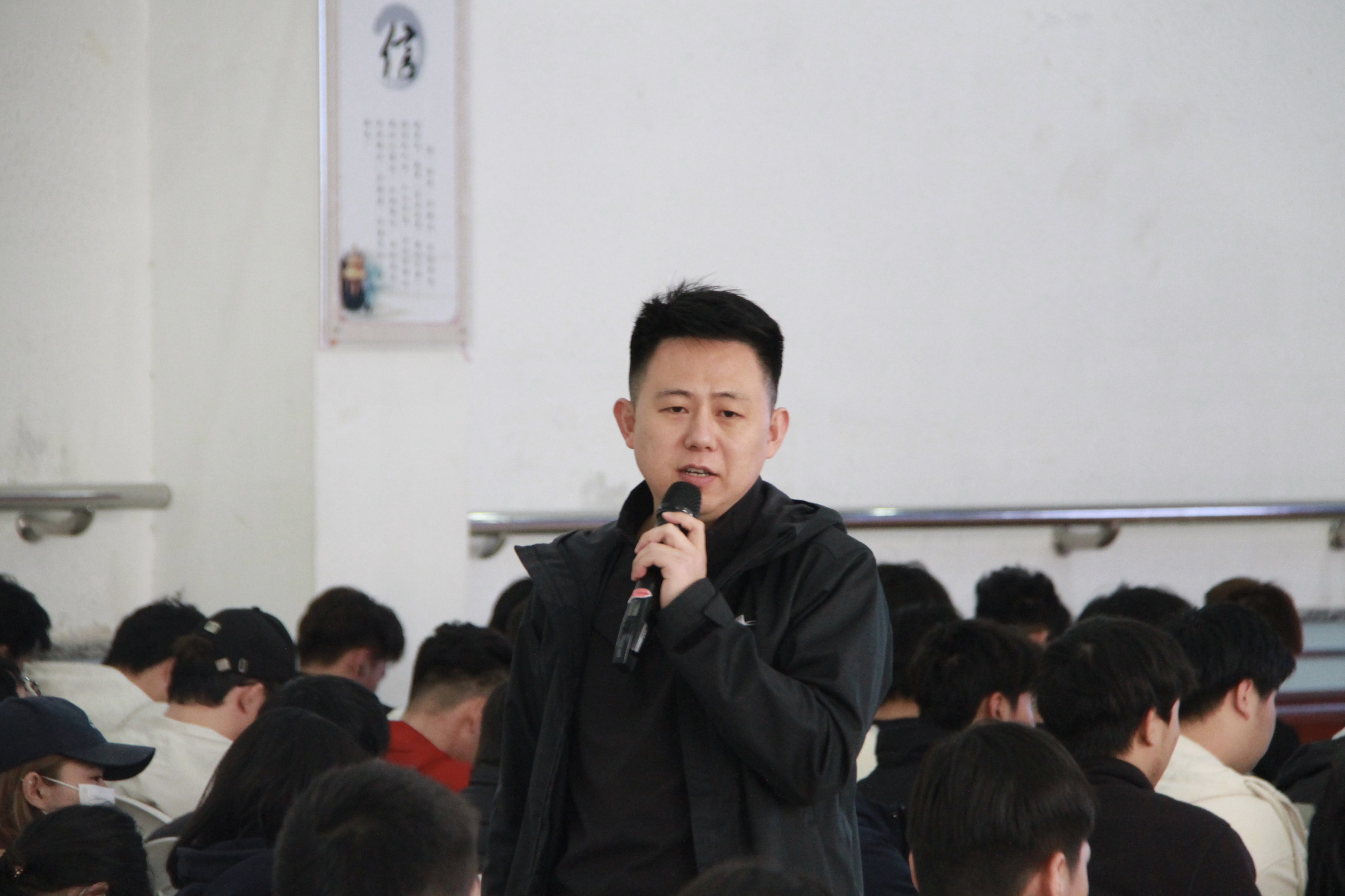 图片三.jpg