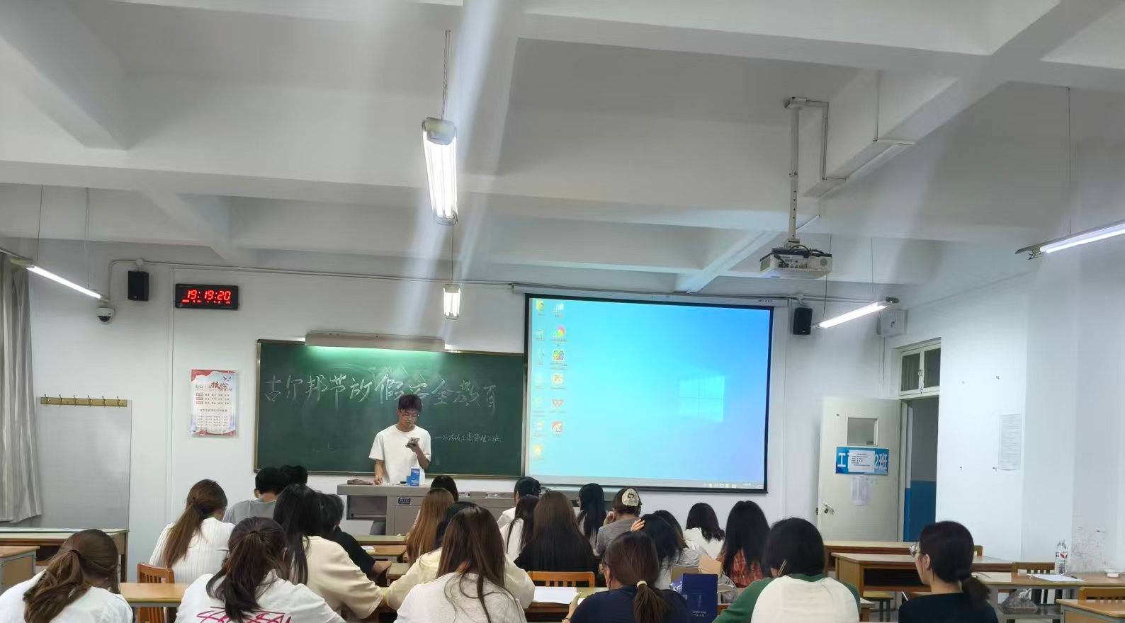 微信图片_20260526174953_512_2.jpg 微信图片_20260526174953_512_2.jpg